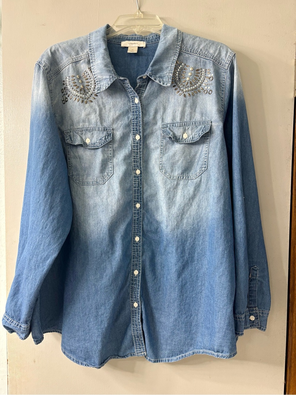 CJ Banks Women's Plus 2X
Chambray Denim Studded Collared Button-Up Shirt